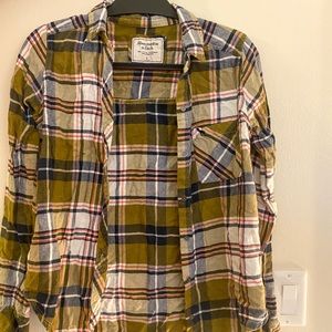 A & F Green Flannel S
